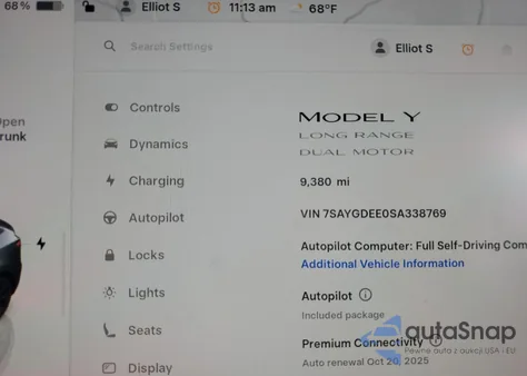 2025 Tesla Model Y z USA, uszkodzony, nr VIN 7SAYGDEE0SA338769